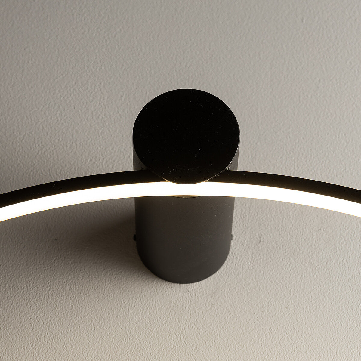 Lampada da Parete LED Circolare 21W Nero 3000K Design Moderno