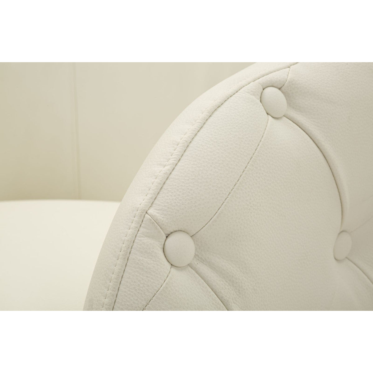 Poltrona Zagabria Bianca con Pouf Ø47 cm Effetto Capitonné