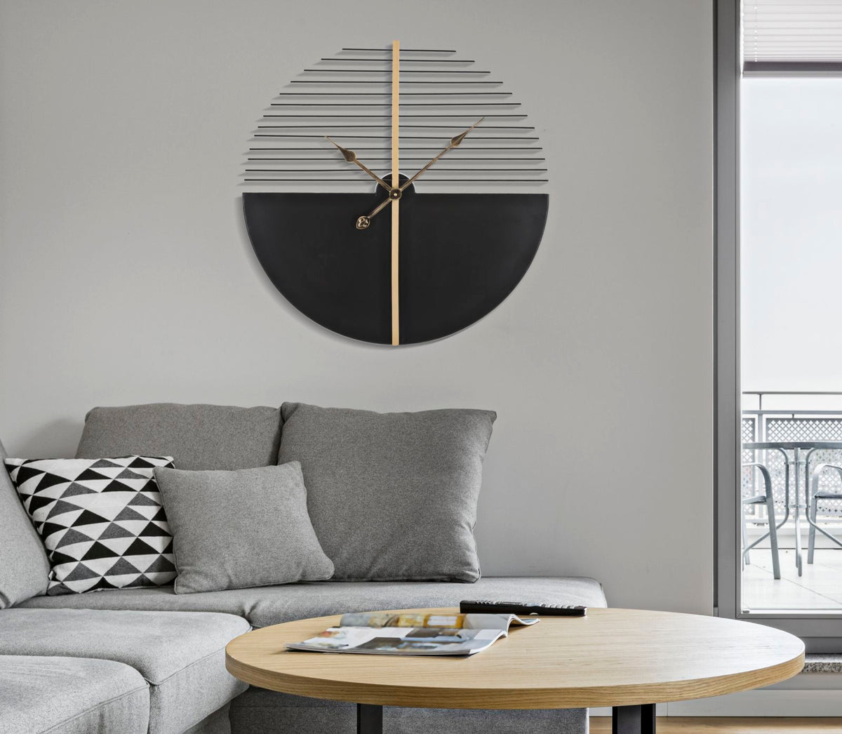 Orologio da Parete Rotondo in Metallo Nero Bianco e Oro Ø60 cm