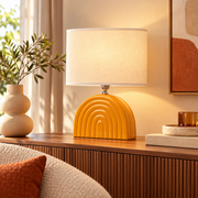 Lampada da Tavolo in Ceramica Arancio 30 cm con Paralume Bianco