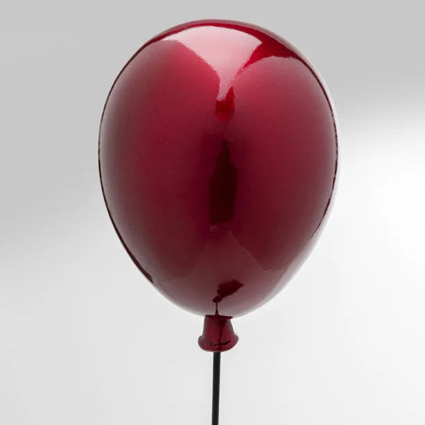 Scultura Decorativa Balloon Bear Orso con Palloncino Rosso 74cm Design Moderno