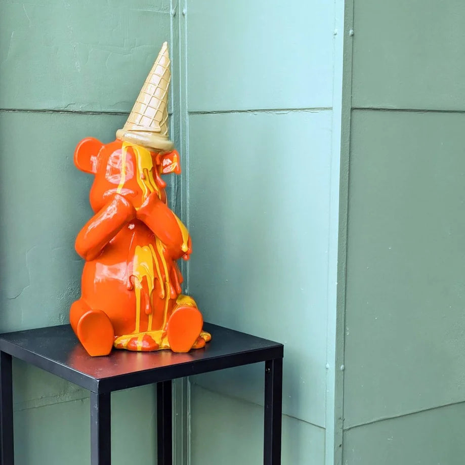 Statuetta Decorativa Gelato Sitting Bear 37 cm Orso Arancione Pop in Resina