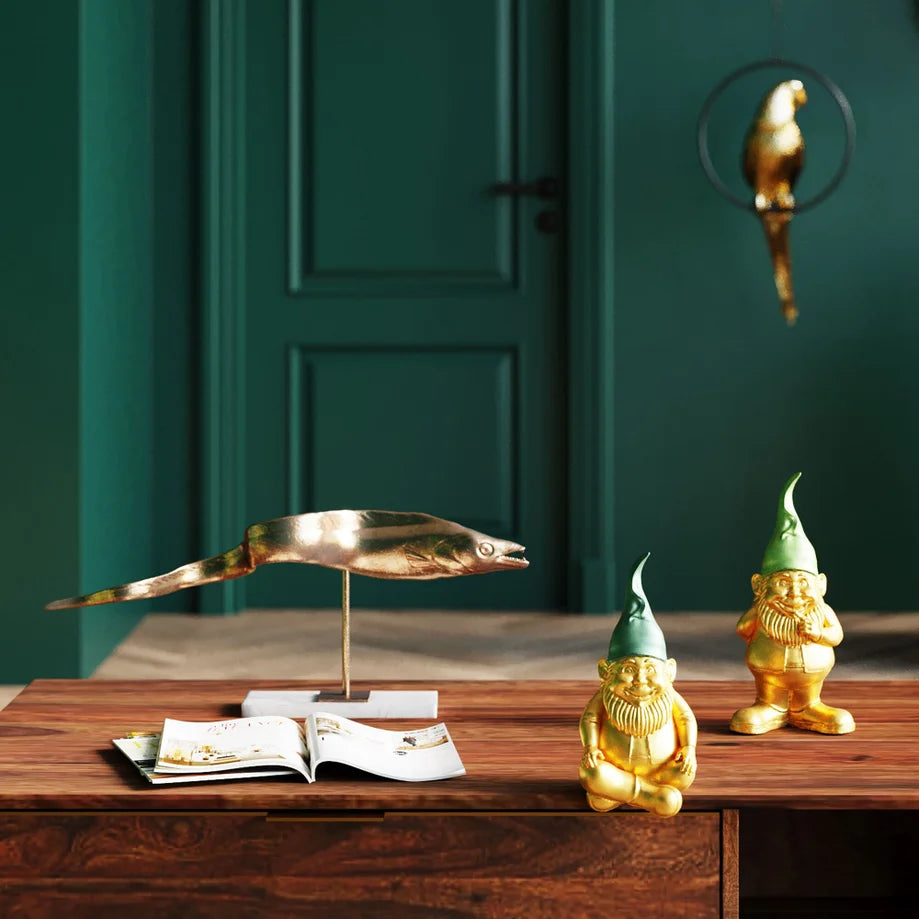 Statuetta Figura Decorativa Gnomo Zwerg Sitting Oro e Verde Nano Design 19 cm