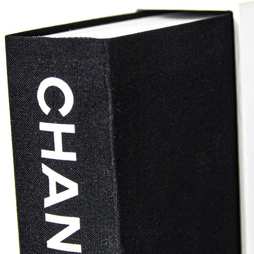 Libro Decorativo Fashion Chanel Le Campagne di Karl Lagerfeld