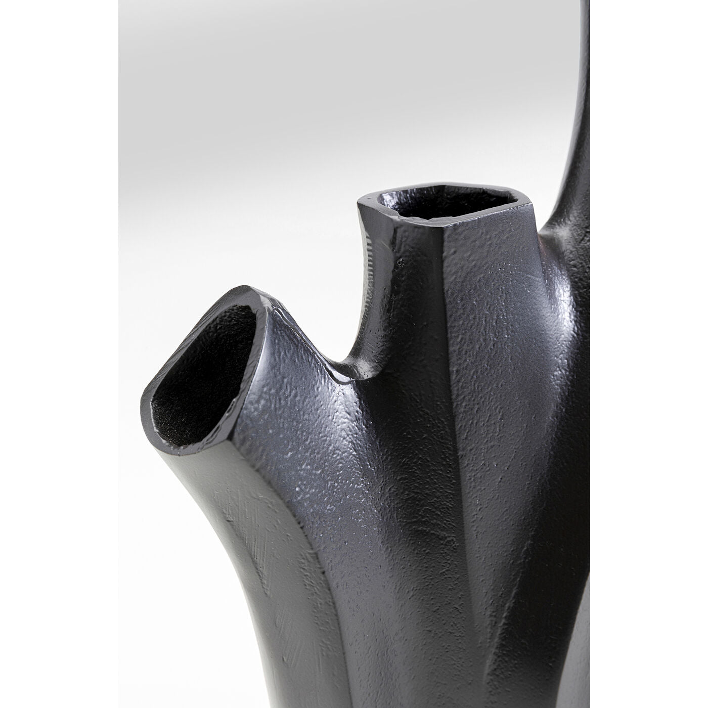 Vaso Decorativo Flame Nero con Aperture Multiple In Ceramica 29cm