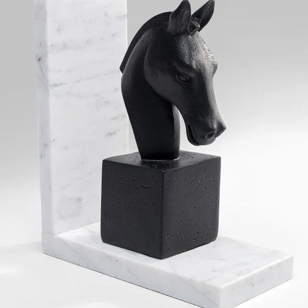 Fermalibri Testa di Cavallo Neri Set da 2 pezzi Base in Marmo Bianco
